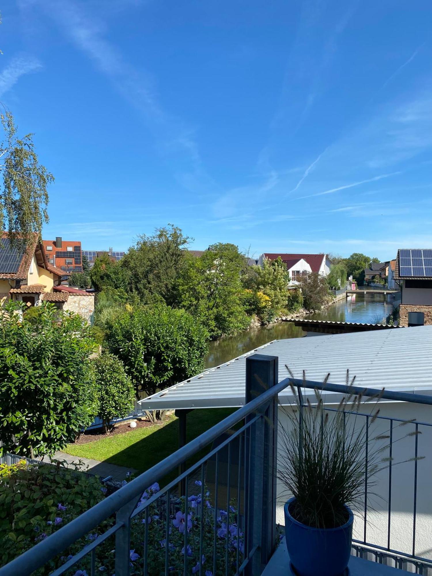Harmony Apartment, Your Holiday Home In Rust With Balcony & River-View, 5Min To Europa-Park Eksteriør bilde